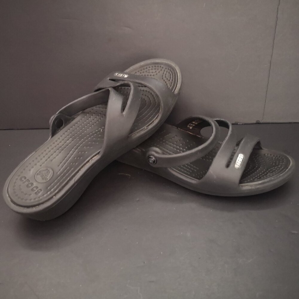 Crocs Patricia Wedge Ladies Size 7 Black Lightweight Strappy Slip On Sandals